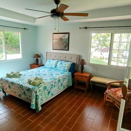 Villas At Gone Fishing Panama Resort Boca Chica Exterior foto